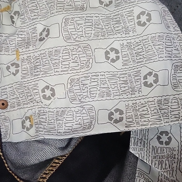 Mossimo Womena Mid Rise Skinny Bootcut Jeans Dark Wash Denim Size 10 - Picture 11 of 13